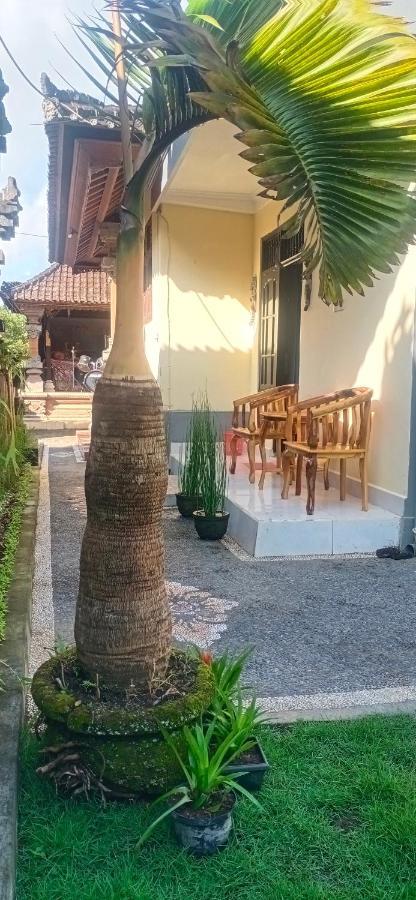 Rindu Homestay Undisan Экстерьер фото